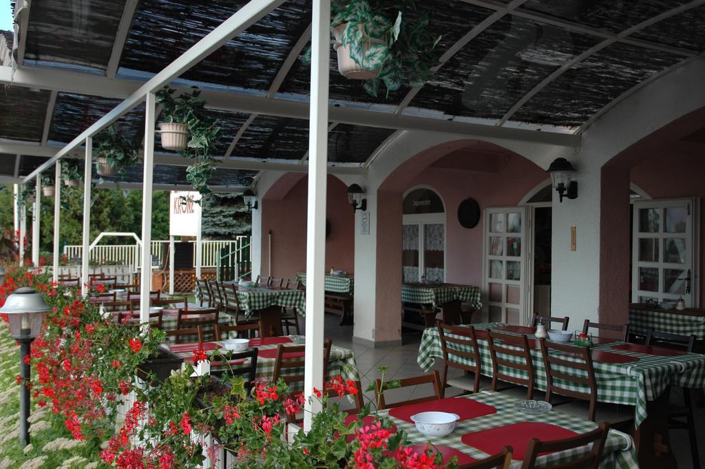 Korona Panzio Bed & Breakfast Balatonfüred Екстериор снимка