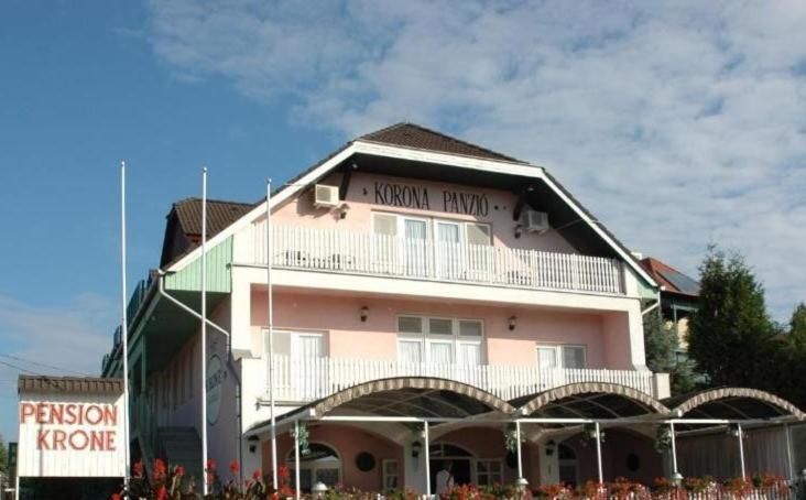 Korona Panzio Bed & Breakfast Balatonfüred Екстериор снимка